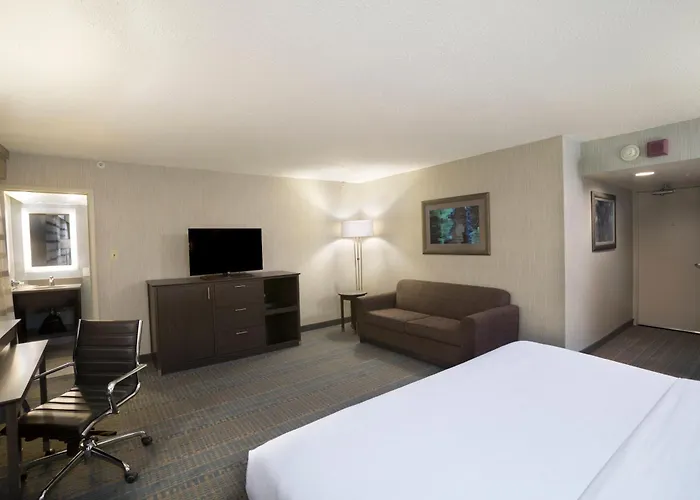 Dwtn-capitol Square By Ihg Hotel