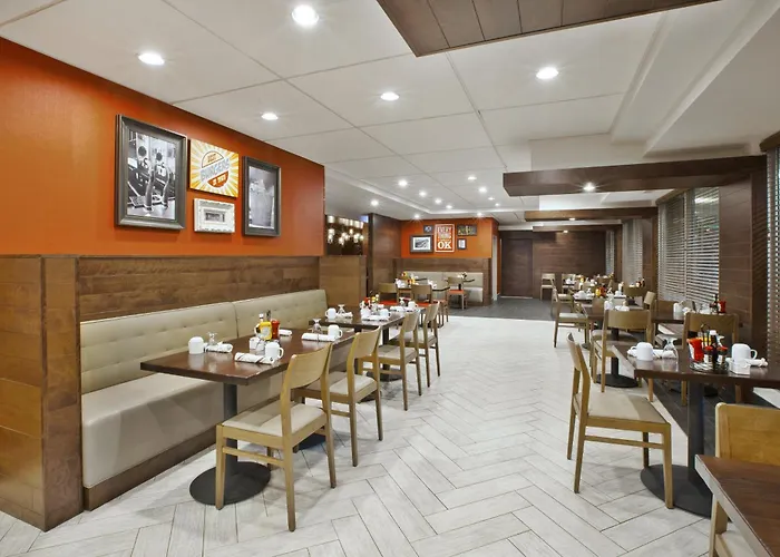 Hotel Dwtn-capitol Square By Ihg 3*
