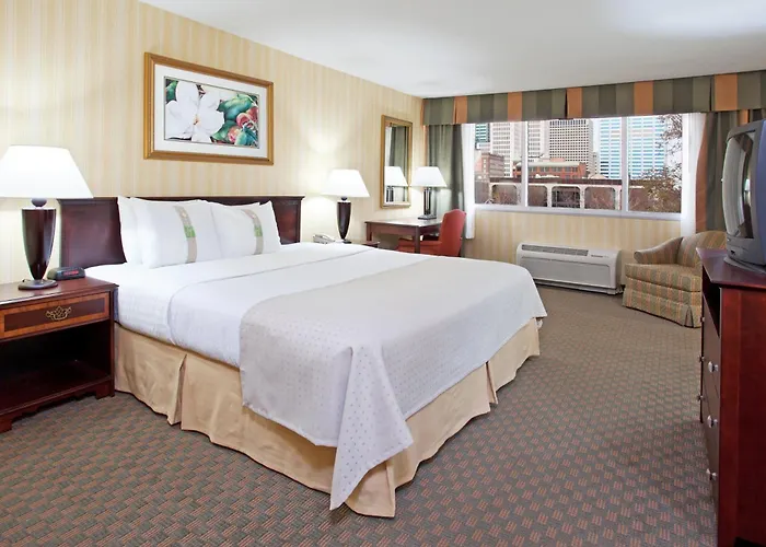 Dwtn-capitol Square By Ihg 3*