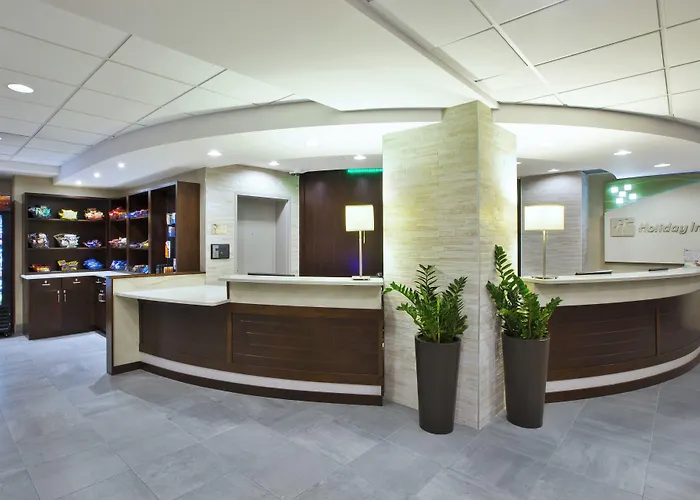 Dwtn-capitol Square By Ihg Hotel 3*